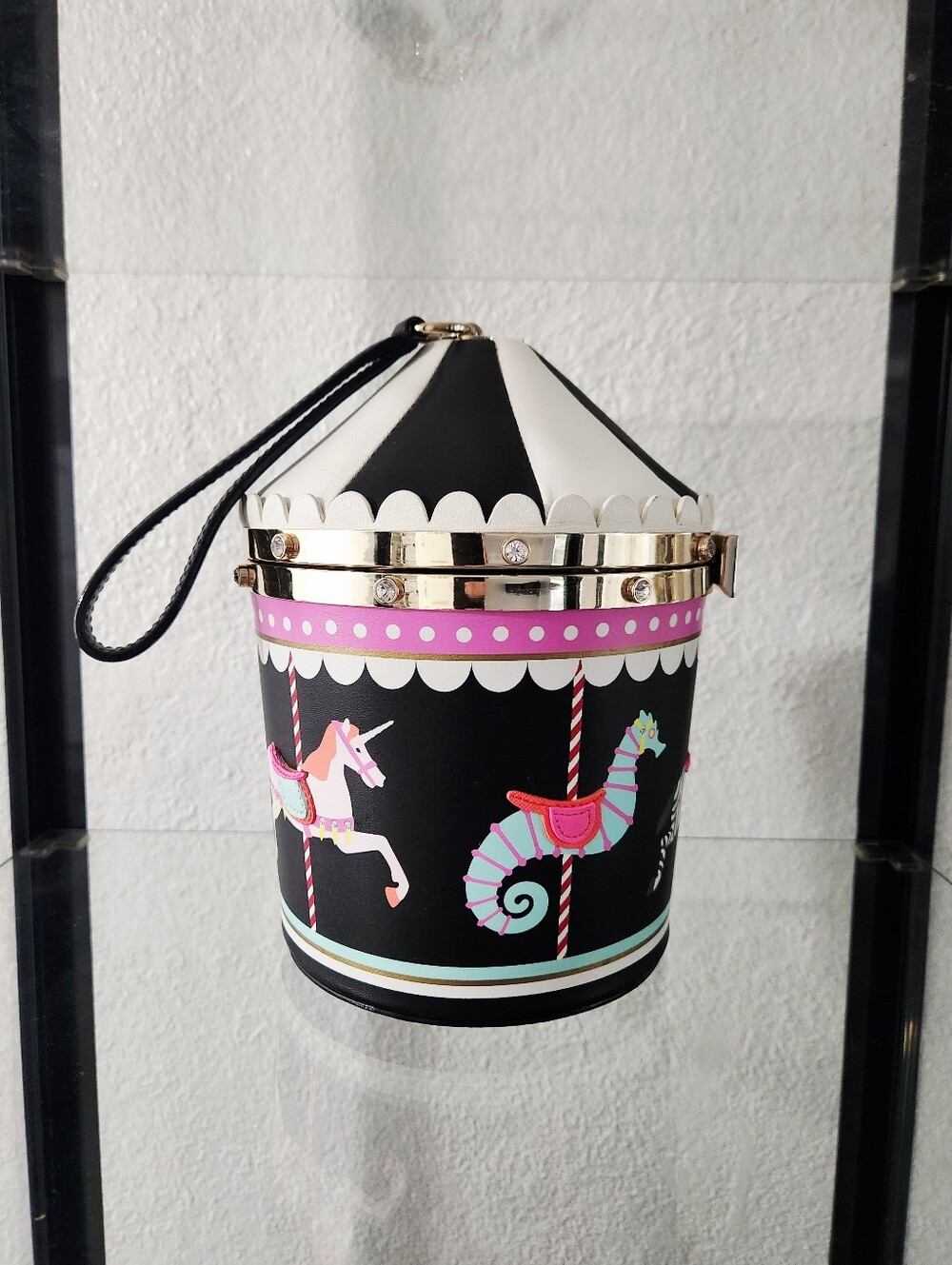 Kate Spade "Flavor Of The Month" Carousel Wristlet Bag - Picture 5 of 11